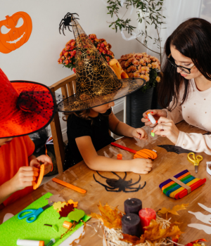[Holiday Workshop] Haunted Halloween: Children's Workshop