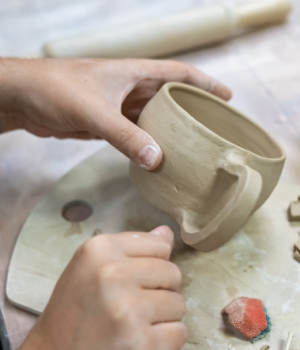 [NEW! 4-Week Art Class] Hand-Building: Connected through Clay
